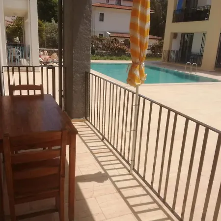 بيت للعطل Cica Calis With Pool & Garden *