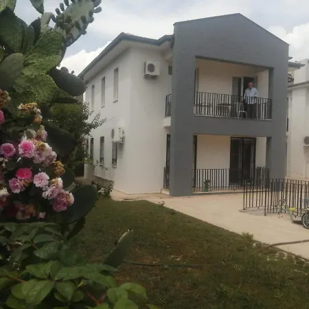 Cica Calis With Pool & Garden Casa vacanze *